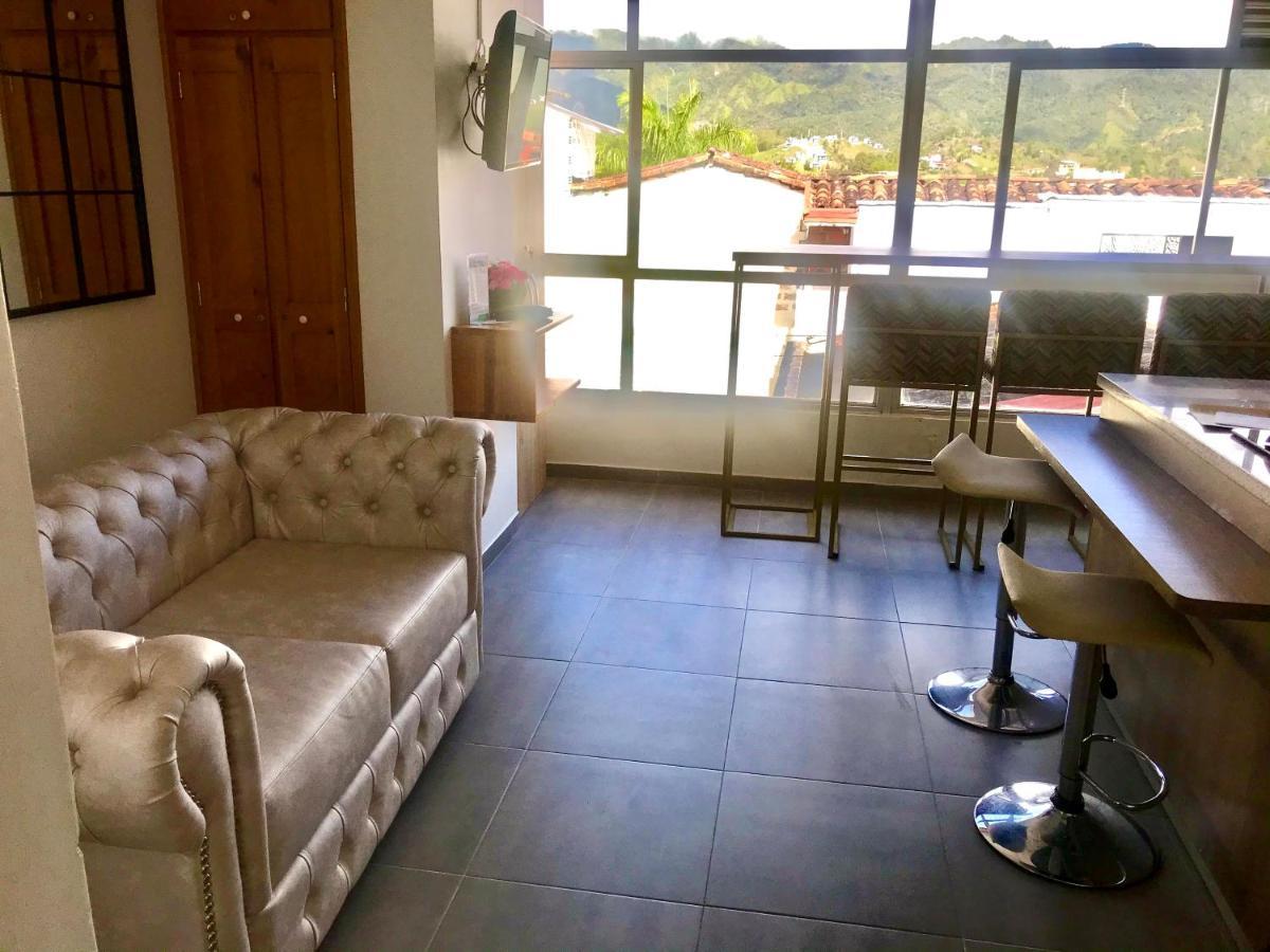 Aptos Vista Al Embalse, Frente Al Lago, Restaurantes, Bares Guatapé Eksteriør bilde